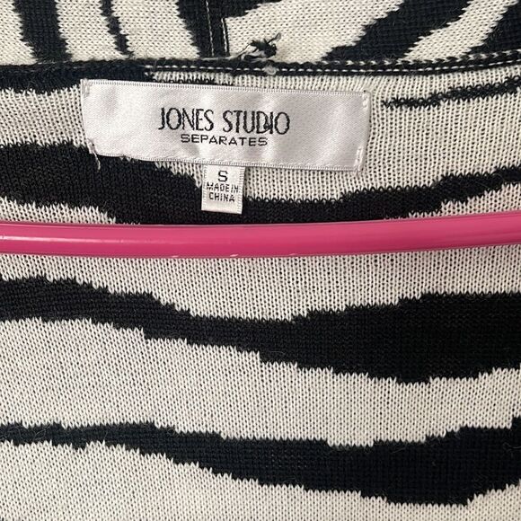 JONES STUDIO ZEBRA PRINT CARDIGAN SIZE SMALL - Picture 3 of 7